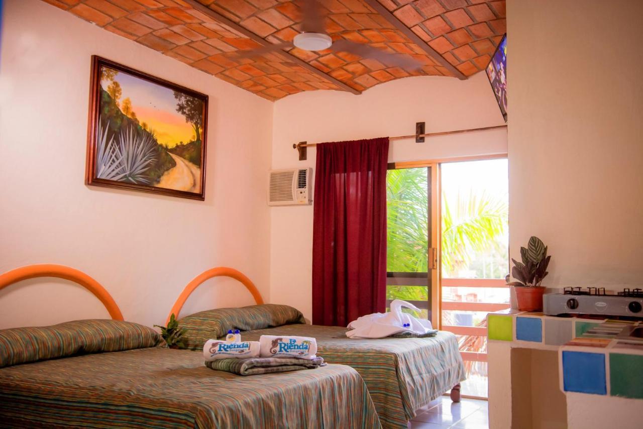 Hotel La Rienda Guayabitos à Rincón de Guayabitos Extérieur photo