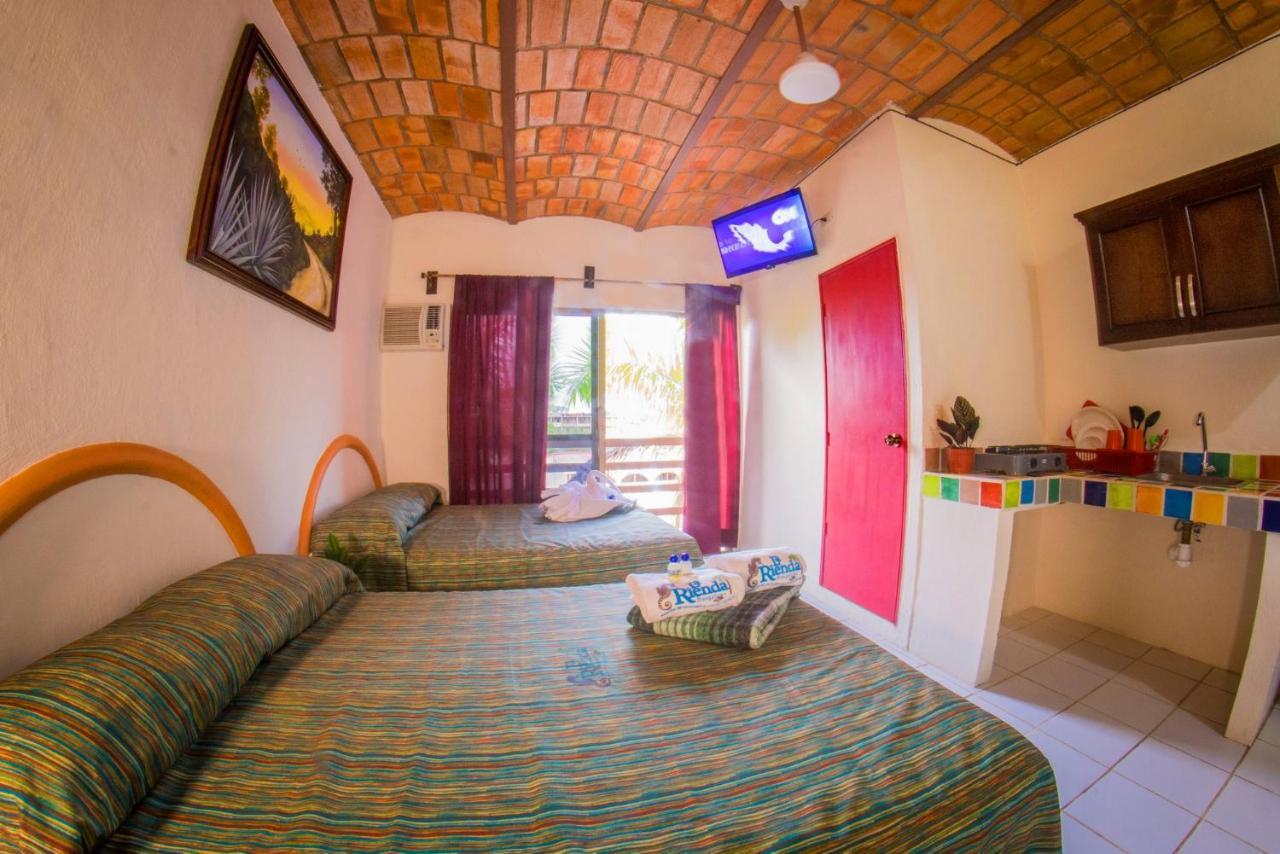 Hotel La Rienda Guayabitos à Rincón de Guayabitos Extérieur photo