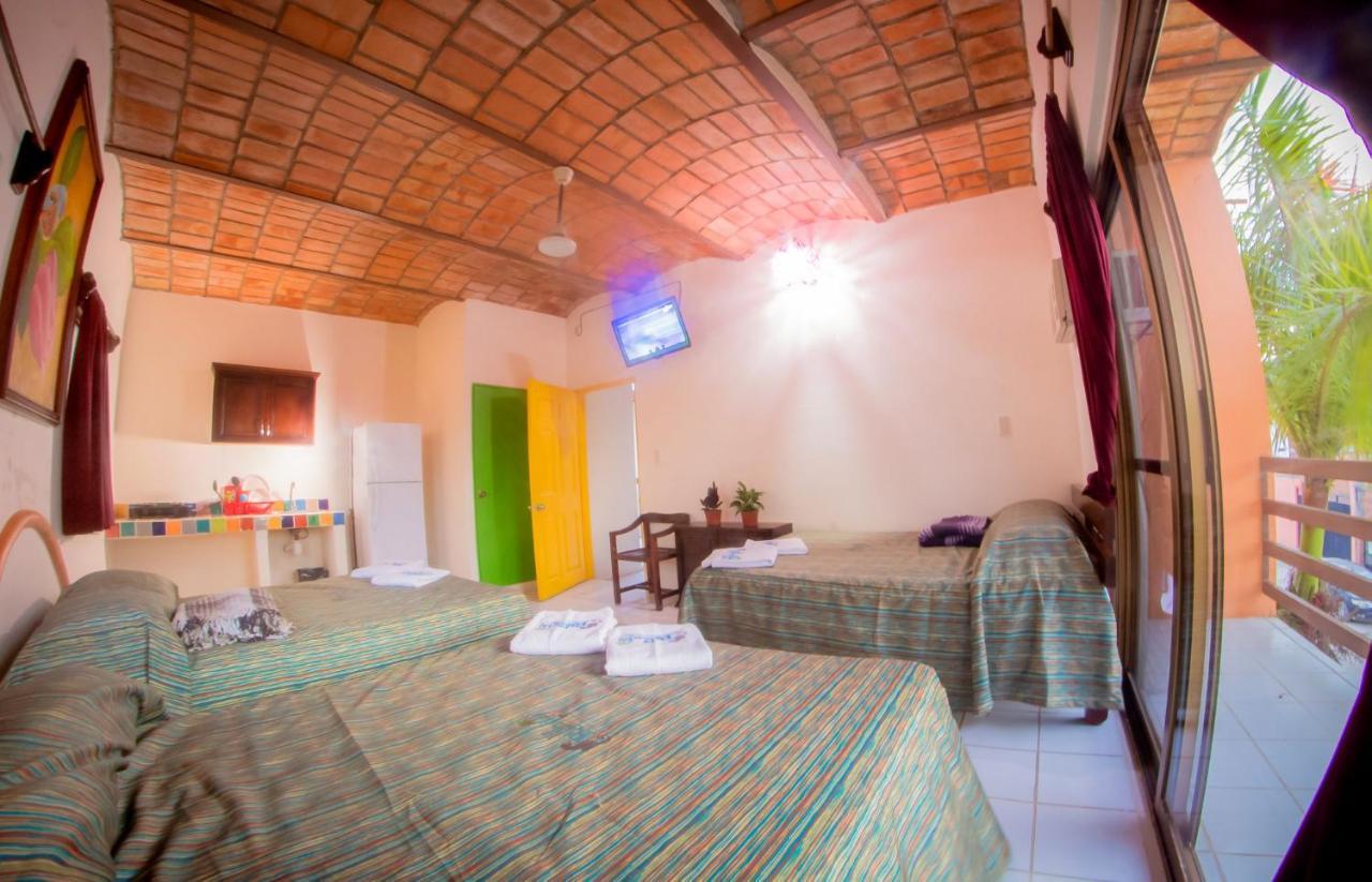 Hotel La Rienda Guayabitos à Rincón de Guayabitos Extérieur photo